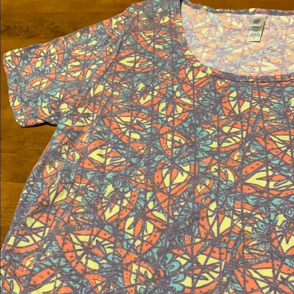 Large LuLaRoe Classic